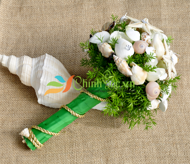 Hoa cưới cầm tay vỏ sò ốc (loại HC11)