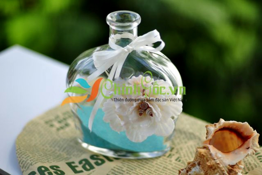 Lọ Thủy Tinh Trong Đính Vỏ Ốc LOTK