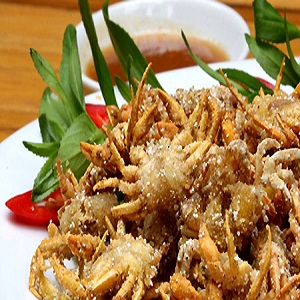 Bắt mắt cùng món cua đồng rang muối