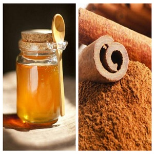 Chữa vô sinh cùng mật ong và bột quế