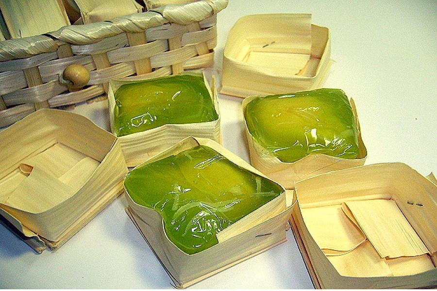 Bánh phu thê Huế