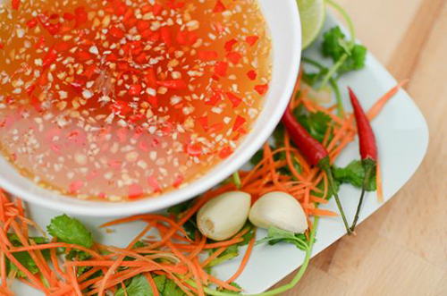 NUOC MAM CHUA NGOT