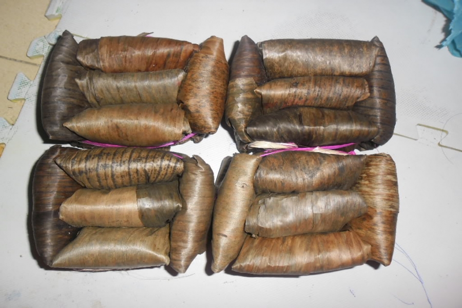 Bánh Gai Tứ Trụ